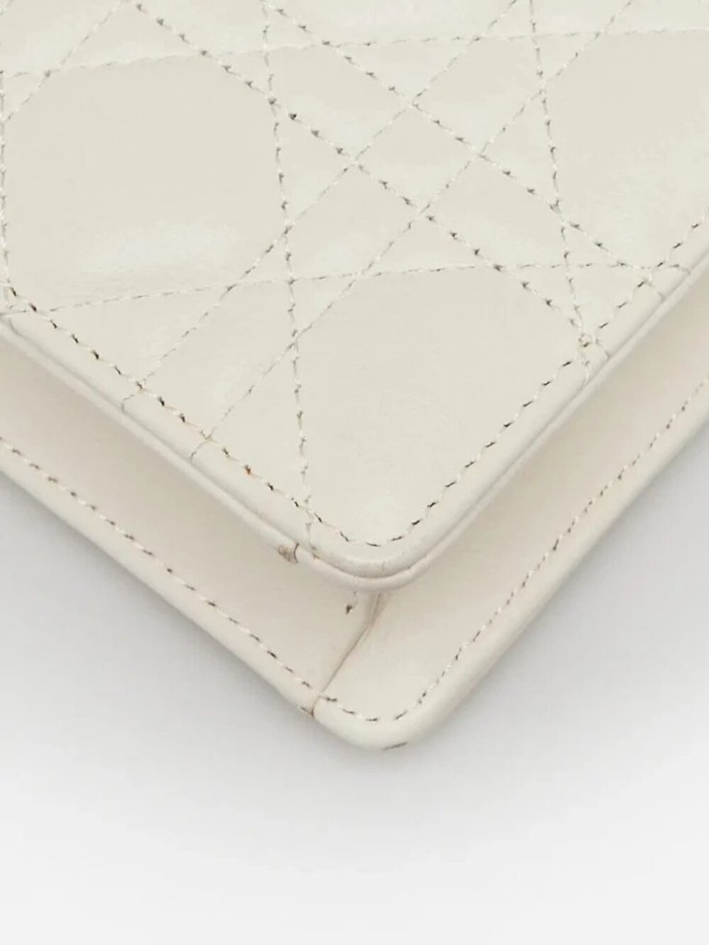 Christian Dior White Cannage Quilted Leather Caro Pouch Bag - Picture 4 of 11